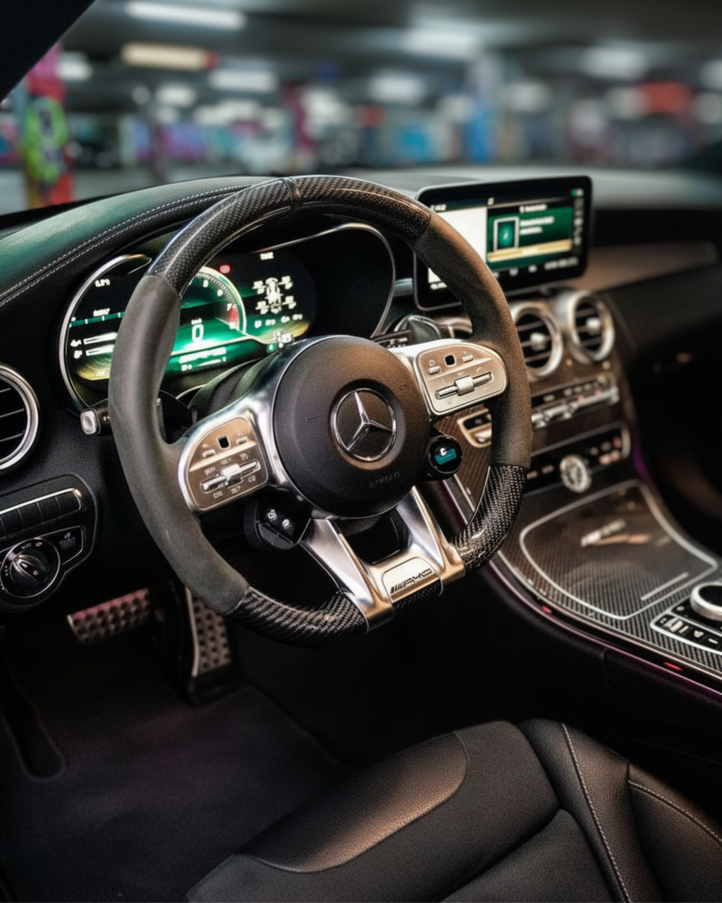 MERCEDES BENZ C63 AMG