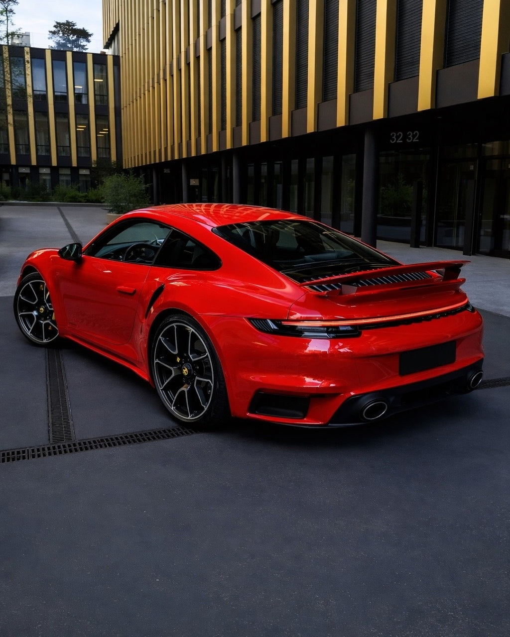PORSCHE 911 TURBO S